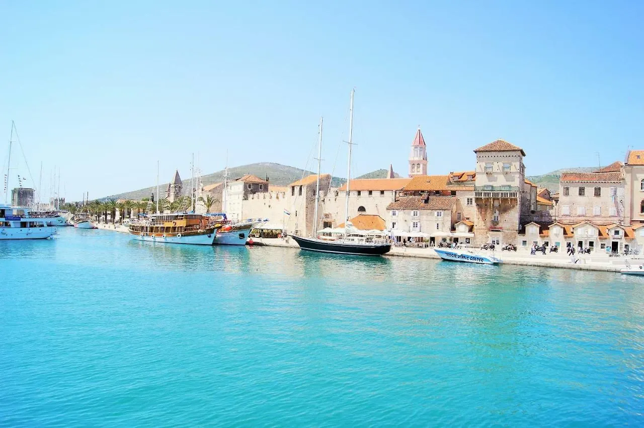 Apartments Mandaric Trogir