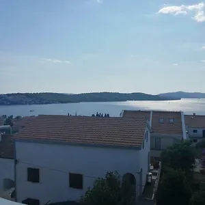  Apartman Kartelo
